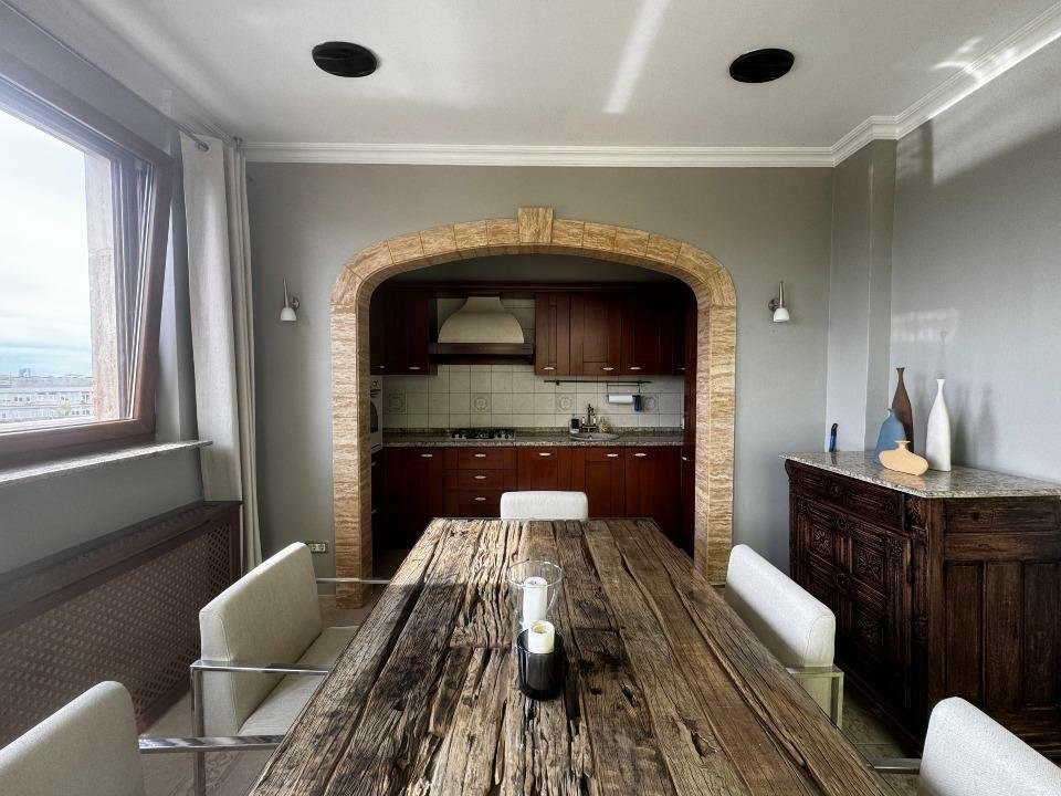 Penthouse Parcul Circului | 82 Mp Utili + Terasa de 64 Mp | View Splendid