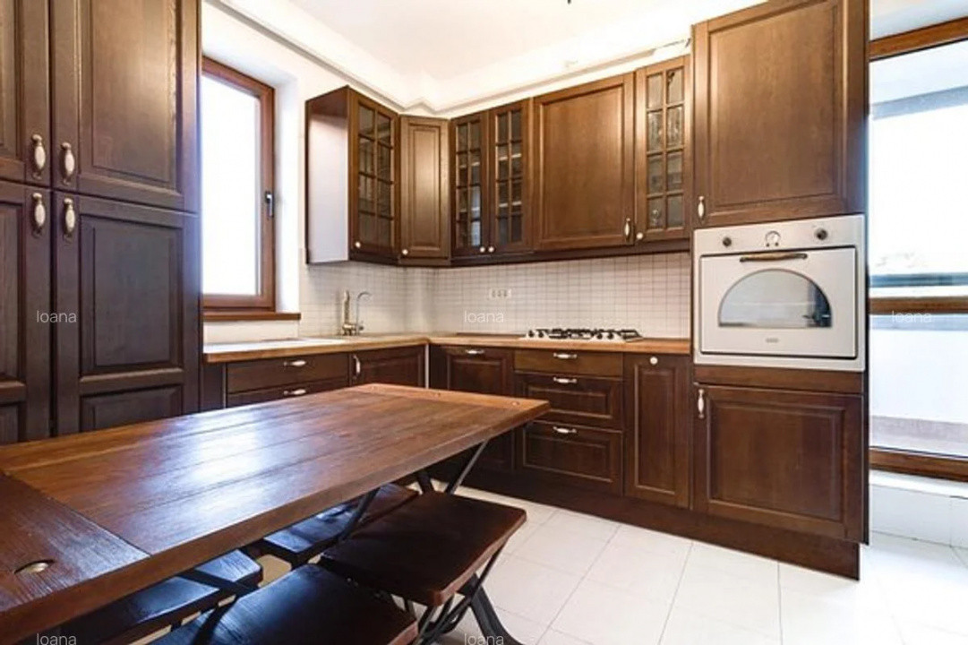 Apartament de lux cu 4 camere în Băneasa – 137 mp, terasă 25 mp, parcare+boxa