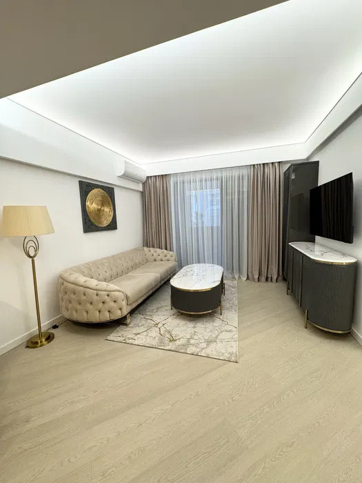 Apartament 3 camere | Cortina North | Lux | Loc parcare inclus