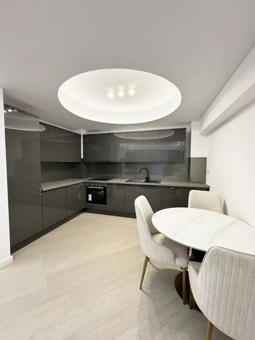 Apartament 3 camere | Cortina North | Lux | Loc parcare inclus