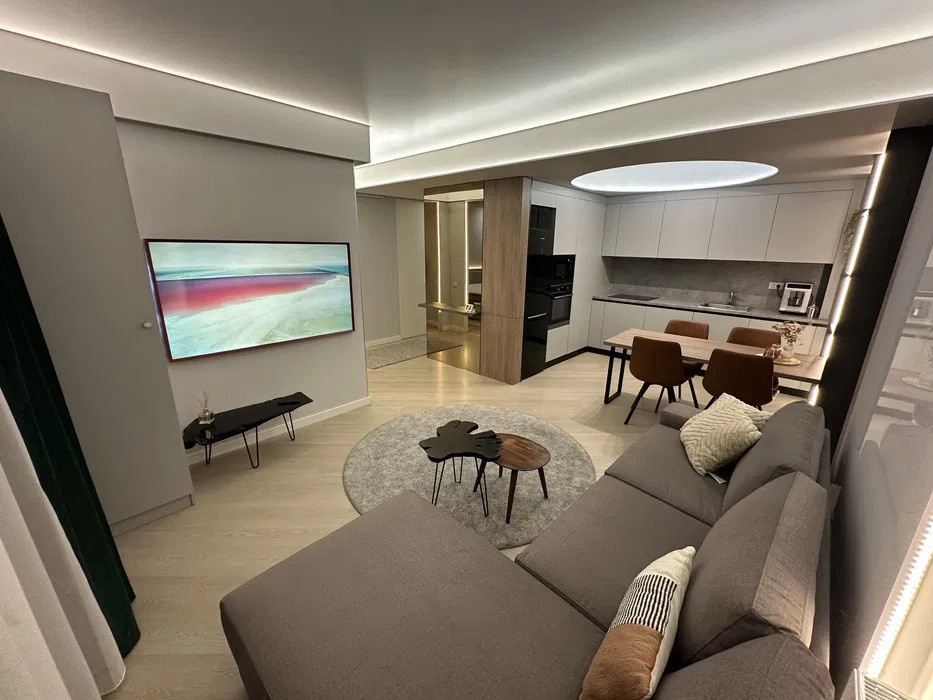 Apartament 3 camere | Cortina North | Etaj 9 | Lux & Parcare subterană