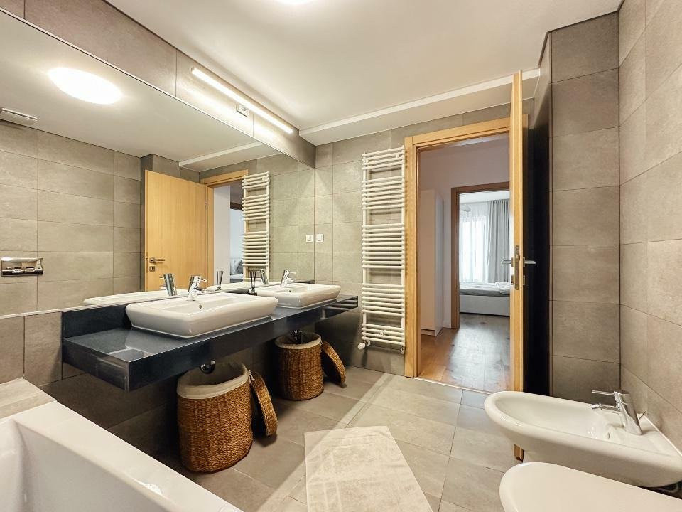 Apartament 3 camere | 106MP | Loc de parcare | Metrou Pipera