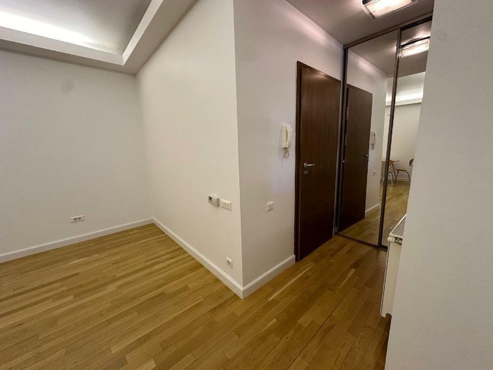 Apartament 3 camere | 2 Boxe pentru depozitare | 88 MP | Primaverii