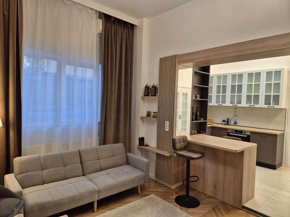 Apartament 2 camere | Centrala Proprie | Renovat | Calea Victoriei 