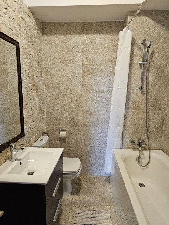 Apartament 3 camere | Bloc Nou | Pet Friendly | Damaroaia 