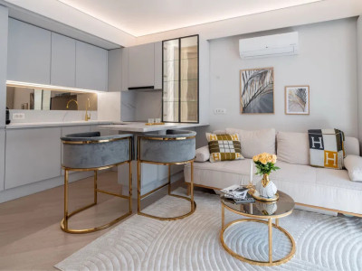 Apartament 2 camere Lux | Cortina North | Mobilat & utilat | Parcare subterană