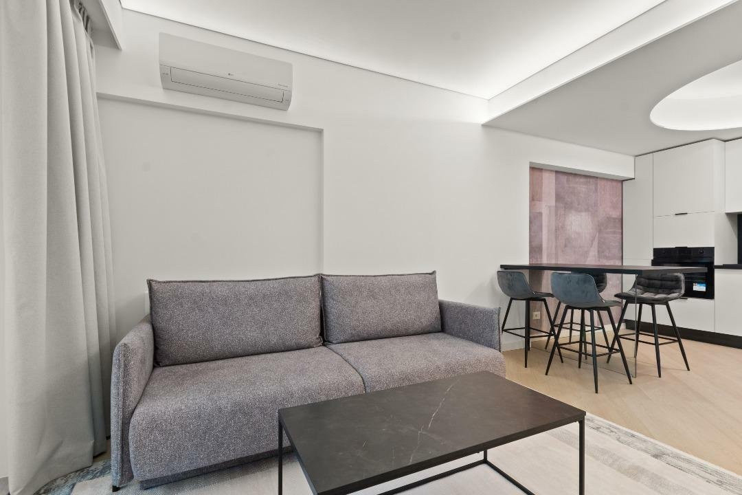 Apartament 3 Camere | Cortina North | Parter Înalt cu Vedere la Grădină