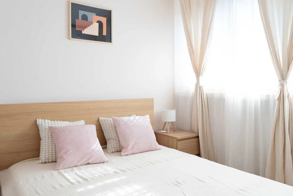 Apartament 2 camere | Centrala de bloc | Renovat | Romana-Universitate