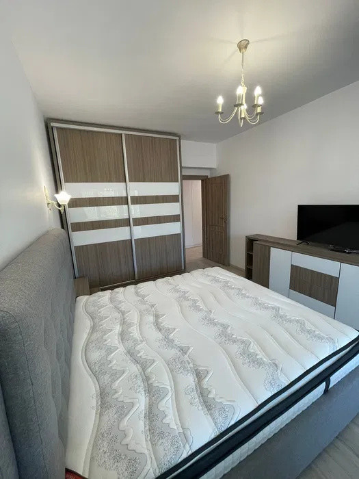 Apartament 3 camere | Loc de parcare | Prima inchiriere | Piata Muncii-Decebal