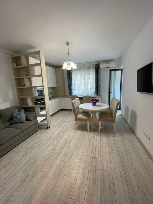 Apartament 3 camere | Loc de parcare | Prima inchiriere | Piata Muncii-Decebal