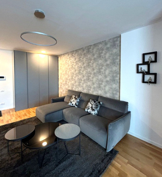 Apartament 2 camere de închiriat | Loc de parcare |Mobilat lux Rovere | Aviatiei