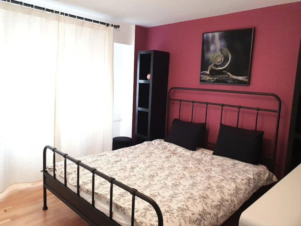 Apartament 3 camere de închiriat – Aviației | Parcare