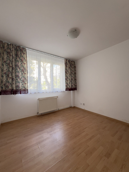 Apartament unic 6 camere | 2 apartamente de 3 camere conectate| 1 Decembrie 1918