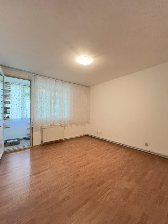 Apartament unic 6 camere | 2 apartamente de 3 camere conectate| 1 Decembrie 1918