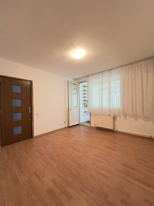 Apartament unic 6 camere | 2 apartamente de 3 camere conectate| 1 Decembrie 1918