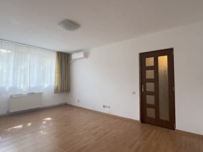 Apartament unic 6 camere | 2 apartamente de 3 camere conectate| 1 Decembrie 1918