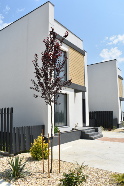 Casa Verde Individuală | 4 Camere | Teren 320 mp & 3 Locuri Parcare | Tunari 