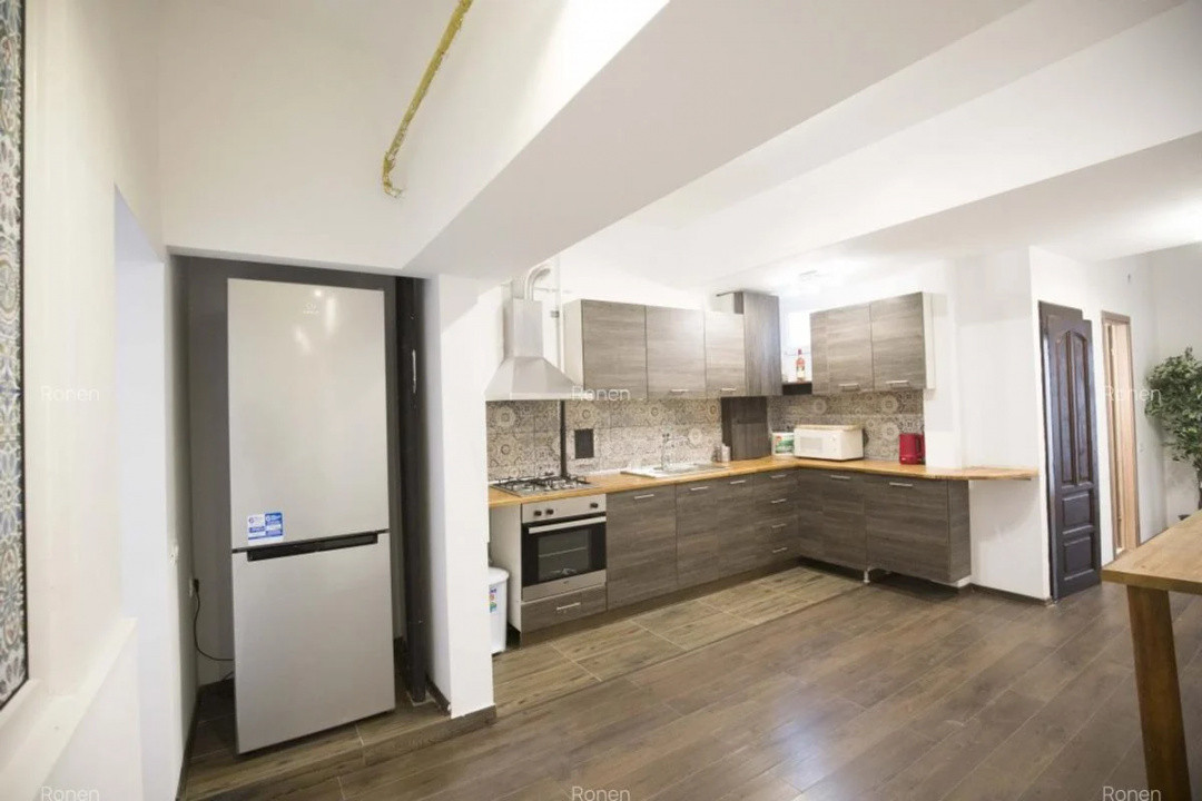 Apartament 4 camere de vânzare în Unirii | 122 mp utili + terasă 129 mp | 