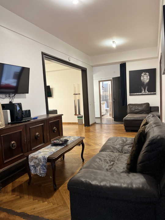 Apartament 4 camere de vânzare în Unirii | 122 mp utili | Renovat Integral
