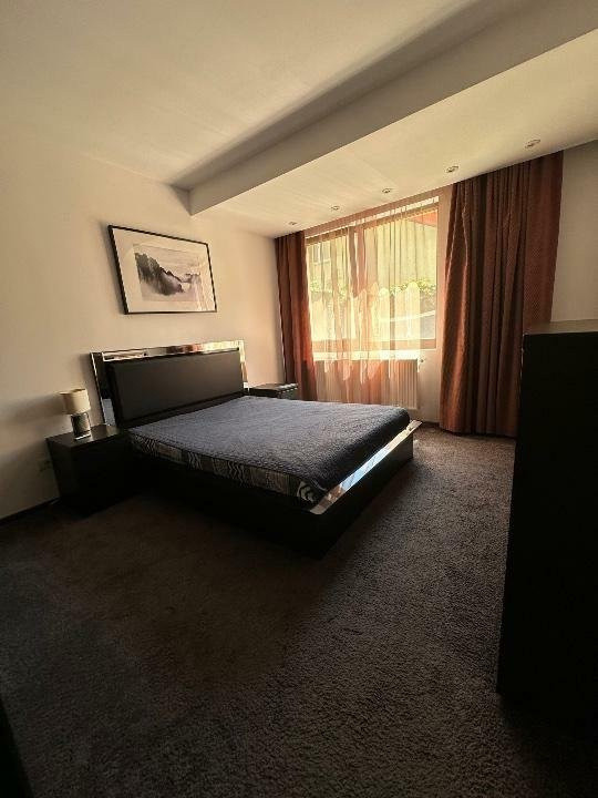 APARTAMENT 3 CAMERE| ZONA BENASA| TERASA 50MP| 2 LOCURI DE PARCARE