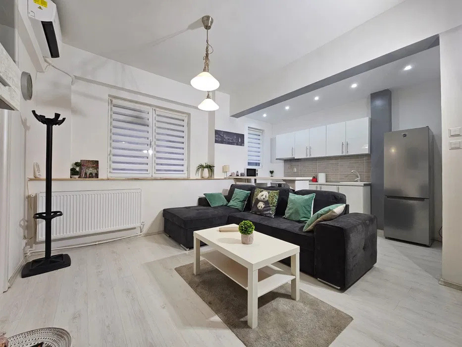 Apartament 2 camere | Piața Romană – Magheru | Renovat | Ultracentral | Mobilat