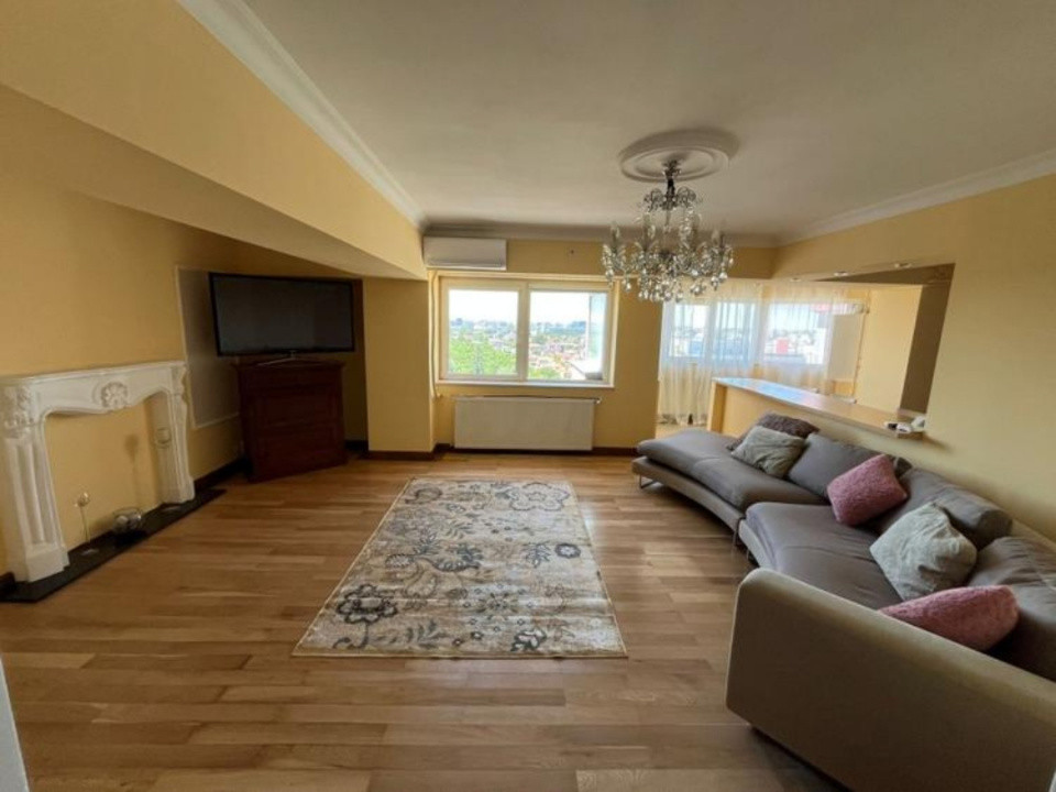 Apartament 3 camere | 104 mp | Centrală proprie | Renovare | Lux