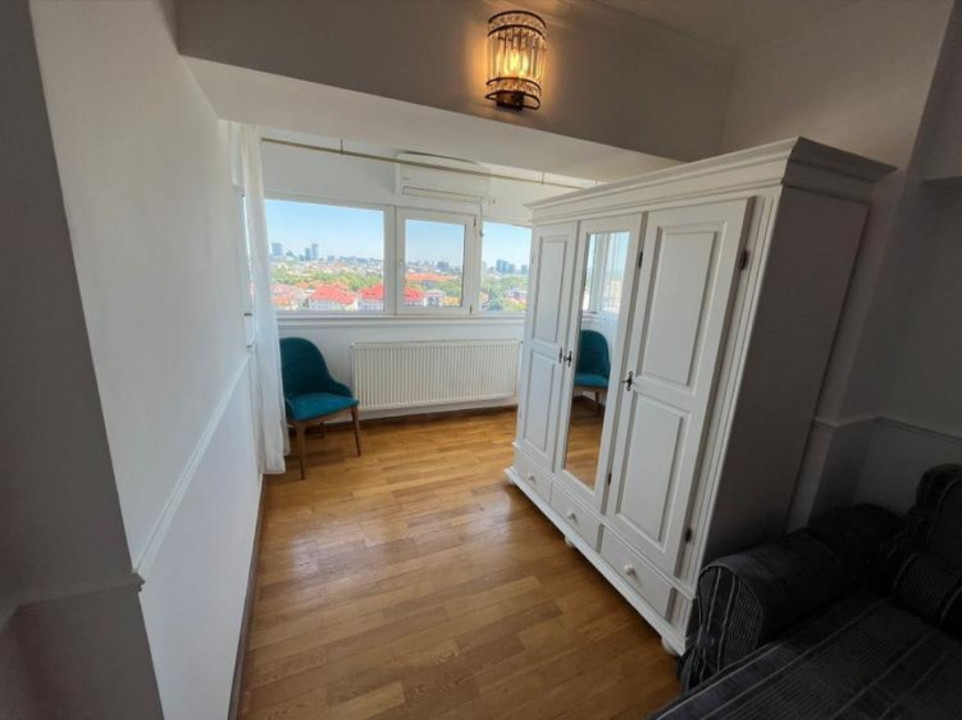 Apartament 3 camere | 104 mp | Centrală proprie | Renovare | Lux