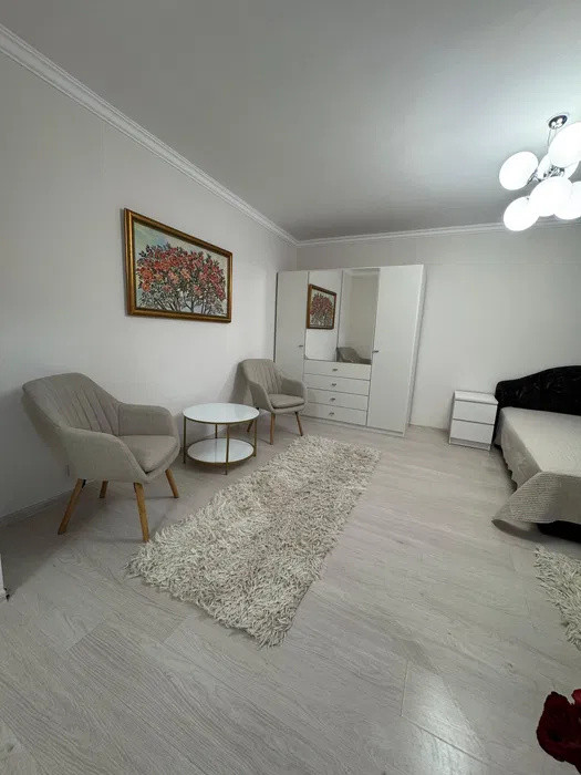 Garsonieră 44 mp | Aviatiei | Metrou | Renovata complet | Mobilată nou