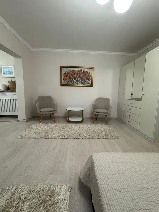 Garsonieră 44 mp | Aviatiei | Metrou | Renovata complet | Mobilată nou