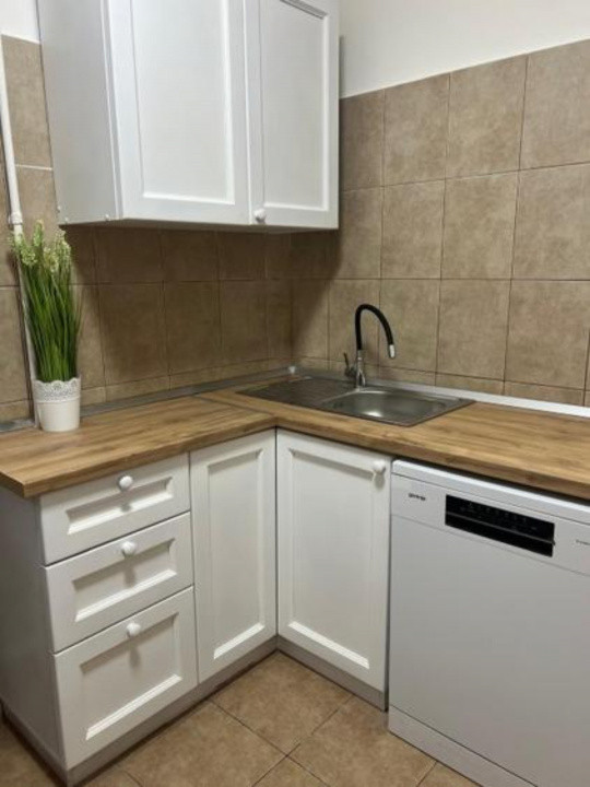 Apartament 3 camere | 100 mp | Renovare completă | Zonă verde