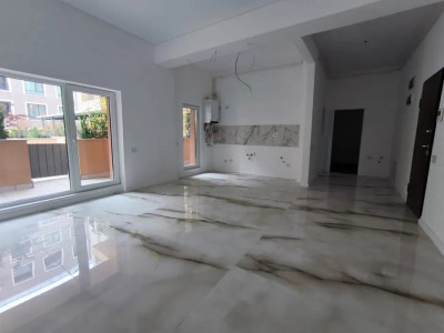 Spațiu Comercial Modern cu Terasă în Ambiance Residence | Vizibilitate Excelentă