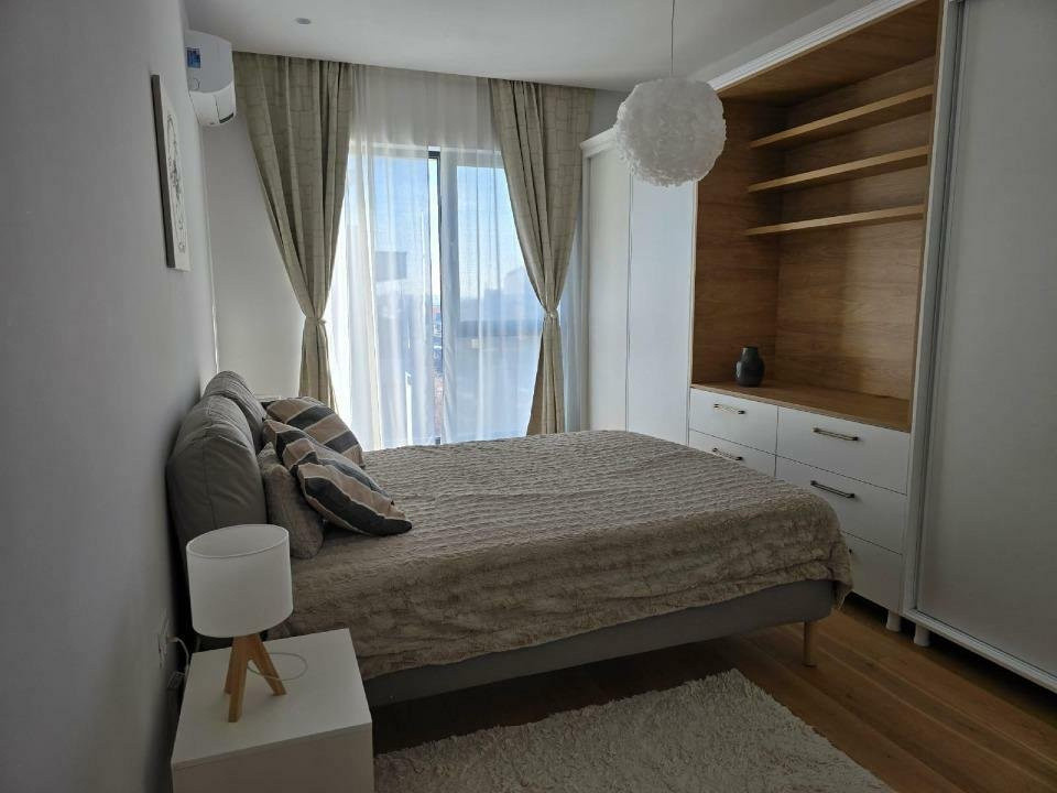 Apartament 3 camere modern | 2 locuri parcare | Prima închiriere | Aviatiei