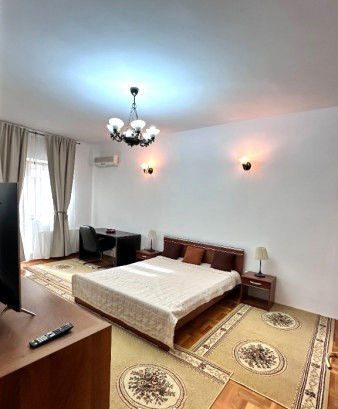 APARTAMENT DE 3 CAMERE, PARCARE, HERASTRAU
