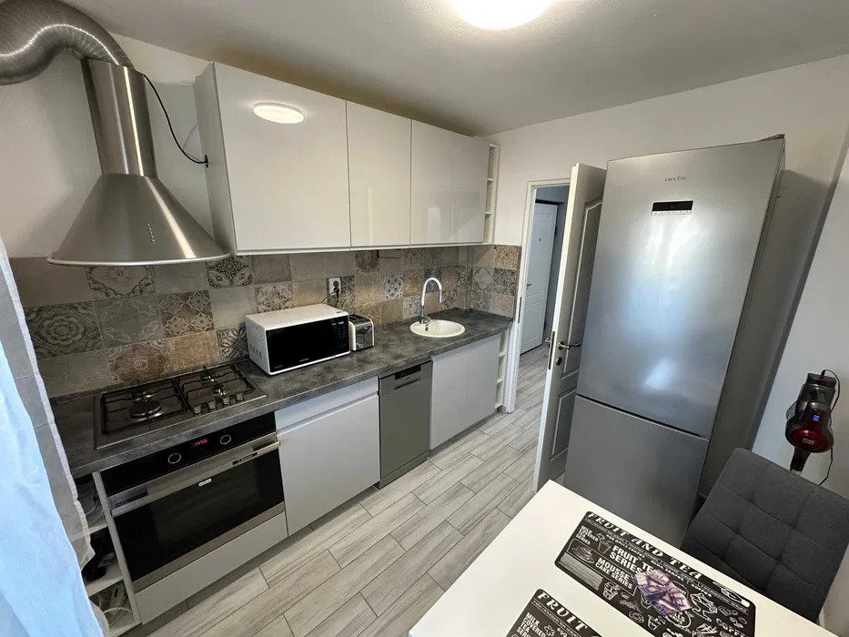 APARTAMENT 2 CAMERE| ZONA BANEASA| APROAPE DE CARTIERUL HERASTRAU