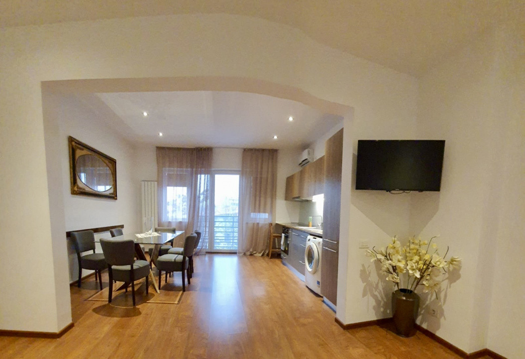 Apartament 3 Camere de Vânzare | Piata Romana | 74 MP | Boxa si loc de parcare