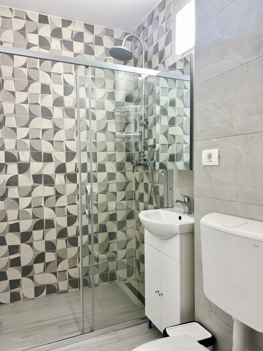 Garsonieră complet renovată, lângă metrou Dristor 2