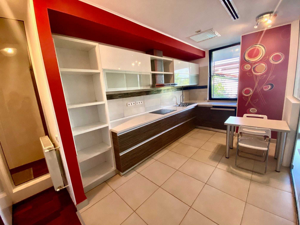 Apartament de 3 camere | 110 MP + Terasa | Parcare | Pipera