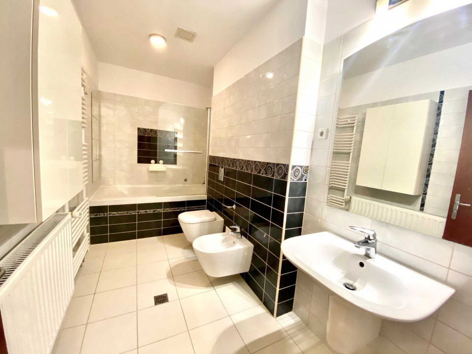 Apartament de 3 camere | 110 MP + Terasa | Parcare | Pipera