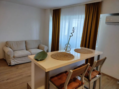 Garsonieră renovată | Mobilată complet, balcon, 40 mp | Nerva Traian