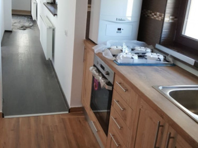 Apartament 3 camere în vilă | Curte | Ideal pentru firme