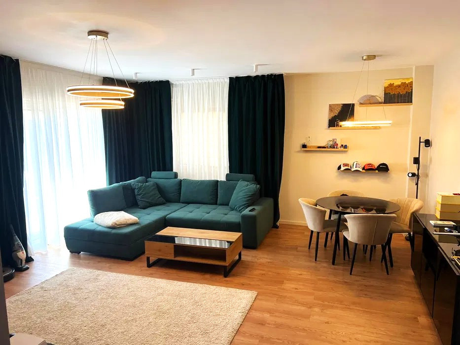 Apartament de 3 camere de inchiriat | Terasa 41 MP | Parcare | Scoala Americana