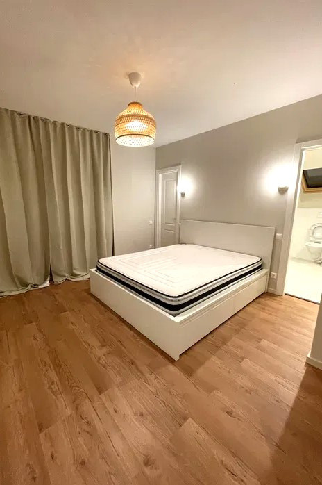 Apartament de 3 camere de inchiriat | Terasa 41 MP | Parcare | Scoala Americana