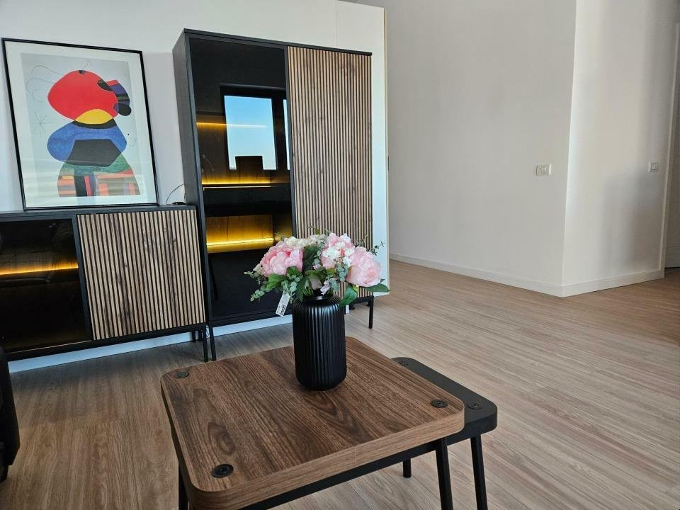 STUDIO SPAȚIOS CU TERASĂ 25 MP | DAMAROAIA | PARCARE | 