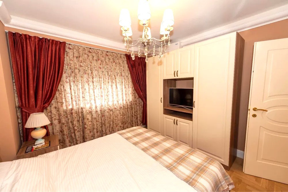Apartament 2 camere de închiriat | Centrala proprie | Metrou Stefan cel Mare