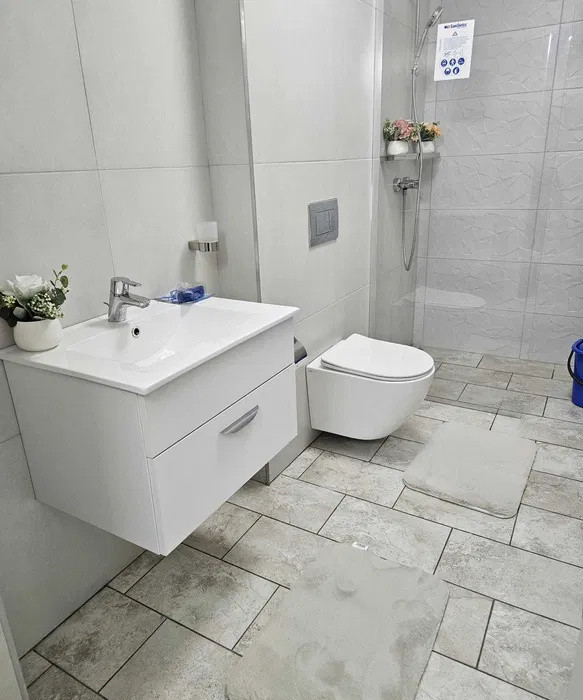 Apartament de 2 camere | Zona baneasa | 2 Bai | 67 mp Utili