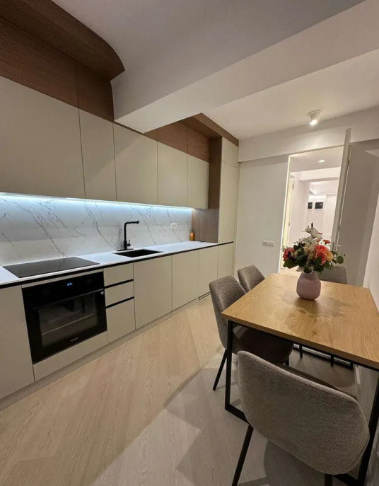 Apartament de 3 camere | Cortina North | 80 mp Utili | Parcare
