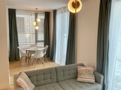Apartament de 2 camere cu gradina | Centrala proprie | Unirii