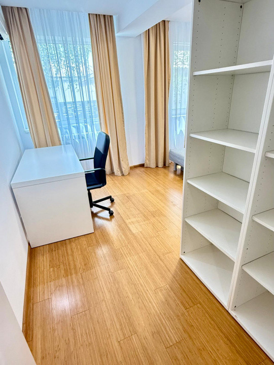 Apartament de 4 camere | Gradina 95mp | Parcare |  Zona Iancu Nicolae