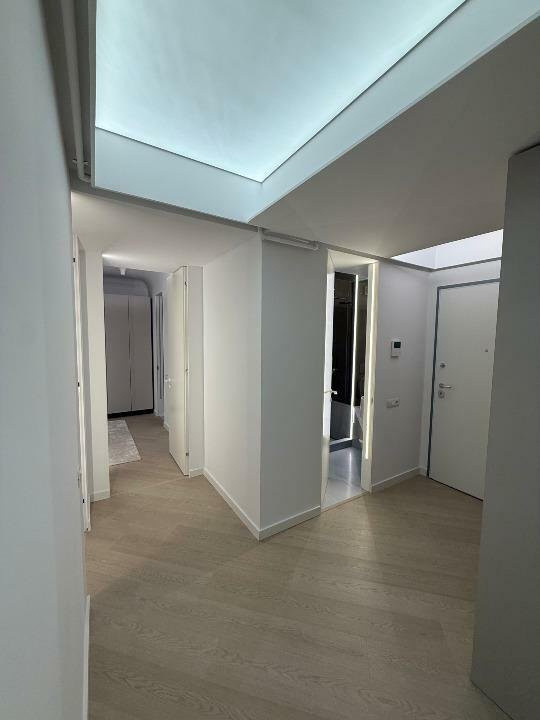 Aparatamen 3 camere | 68 mp + terasă 9 mp | Etaj 1/10 | Parcare inclusă