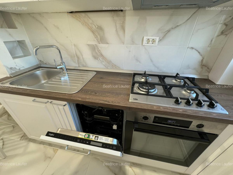 APARTAMENT 3 CAMERE | ZONA PIATA VICTORIEI | METROU